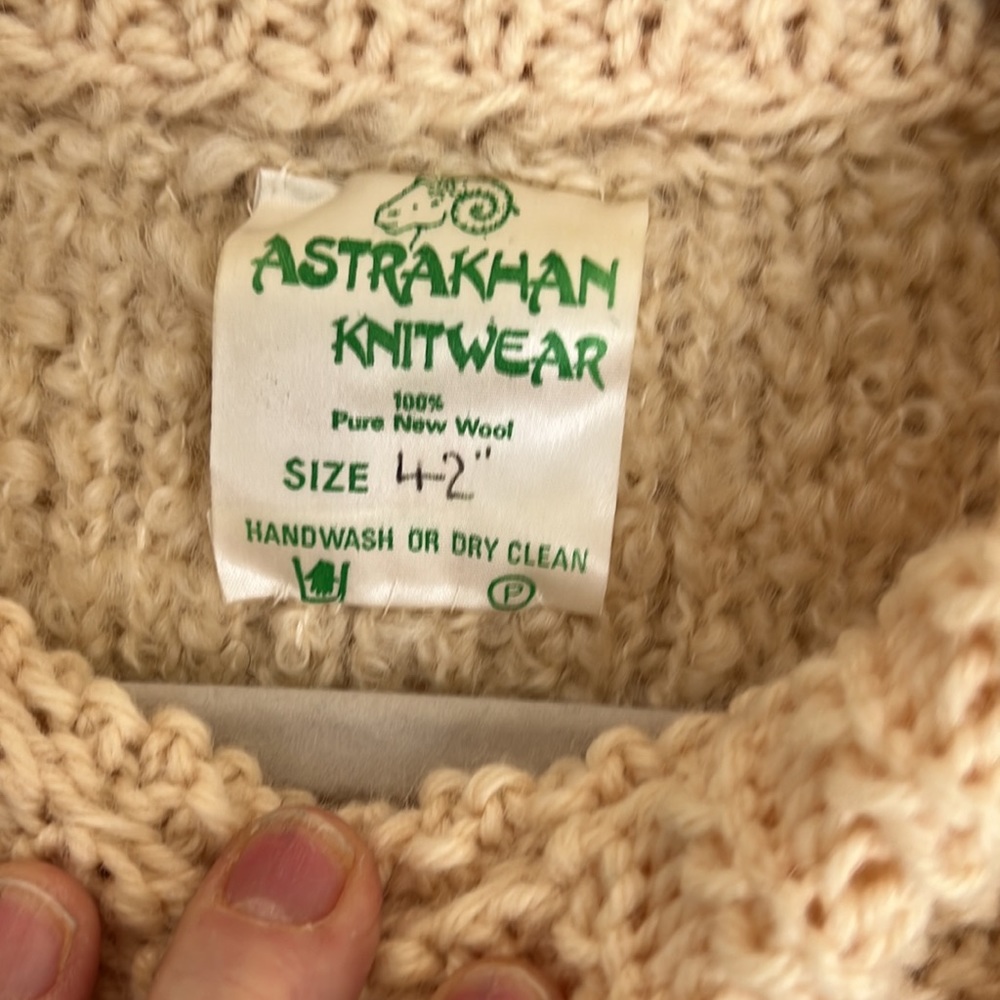 Australian Knitwear Chunky Knit  100% Pure New Wool Sweater - Picture 3 of 7
